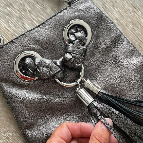 Michael Kors bag - Picture 2 of 7